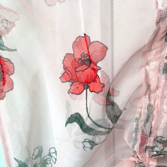 Mesh Hollister 2 Piece Top - Picture 6 of 6